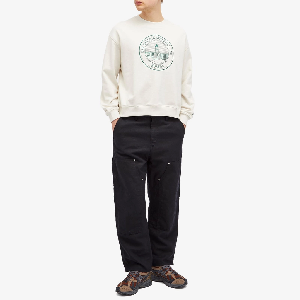 New Balance Men's Varsity Oversized Crewneck Sweat Light Heather